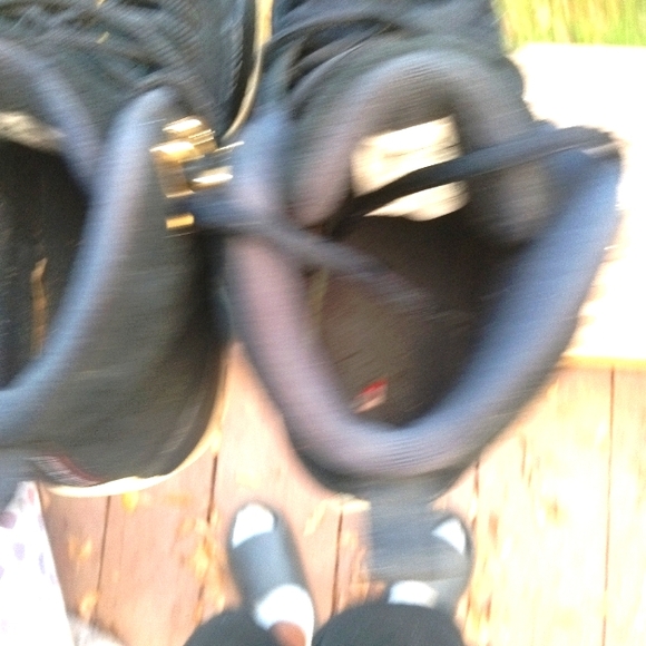 Jordan 12 Retro Reverse Taxi (Pre-Owned) sz5.5Y - Picture 6 of 7